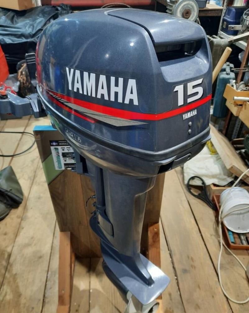   Yamaha 15 fmhs 30