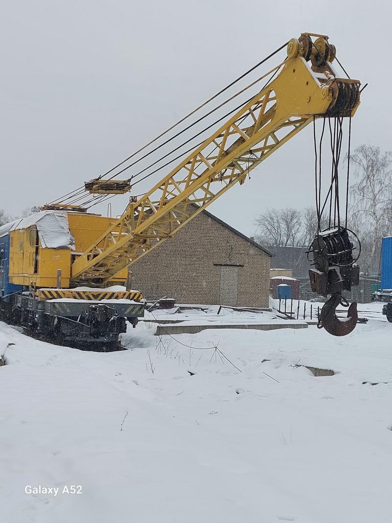Железнодорожный кран КЖ-661 2002г