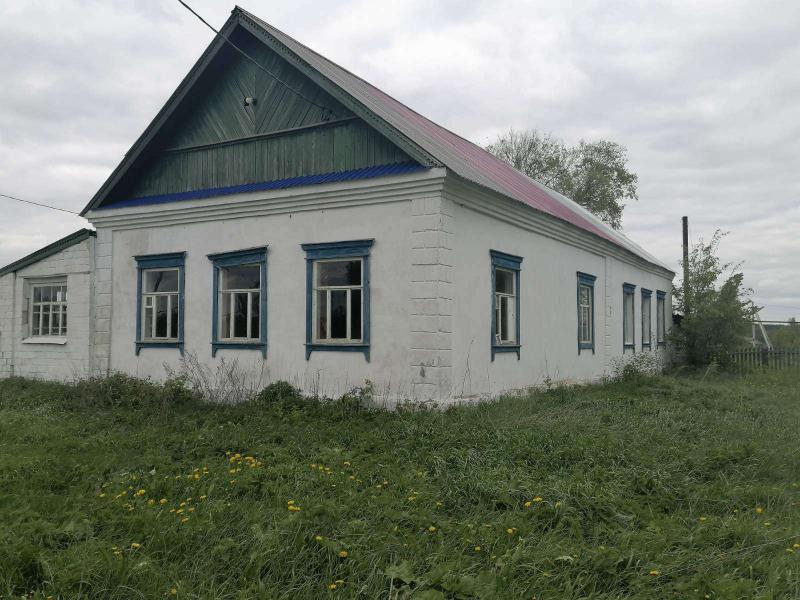 Земельный участок с домом с. Ломовка Лунинского района