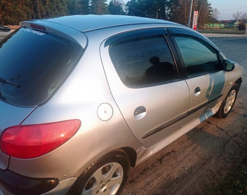 Автомобиль