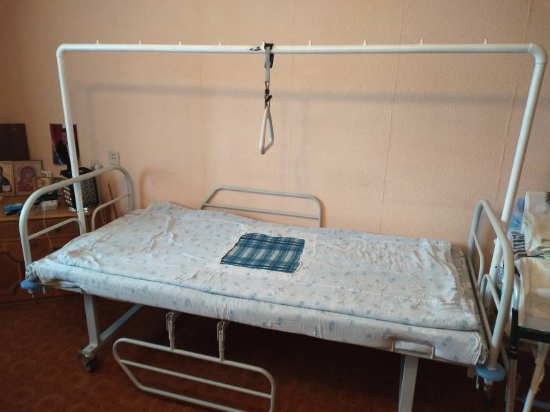 Кровать для лежачих больных