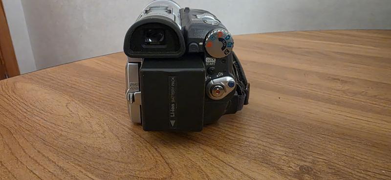 Panasonic NV-GS200