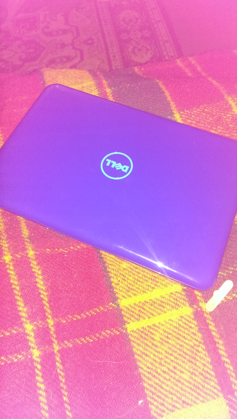 Нетбук Dell