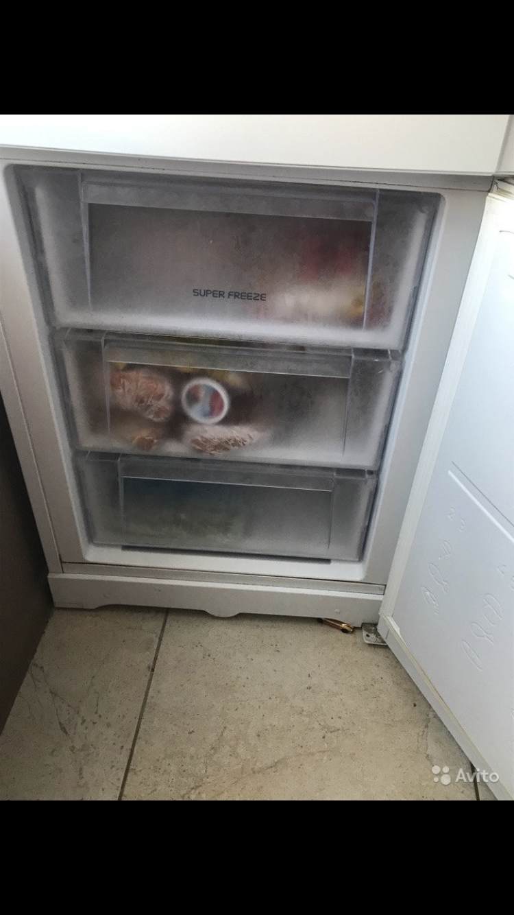 Холодильник Hotpoint ARISTON