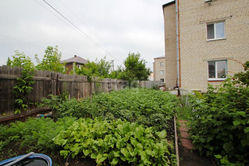 4-к квартира, 77 м2, 1/3 эт.