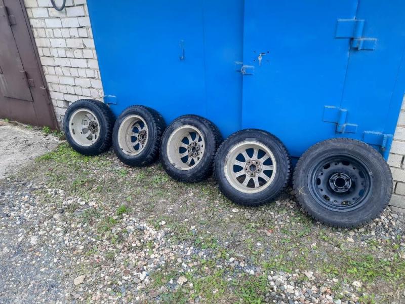 Комплект колес (5шт) с зимними шинами R14
