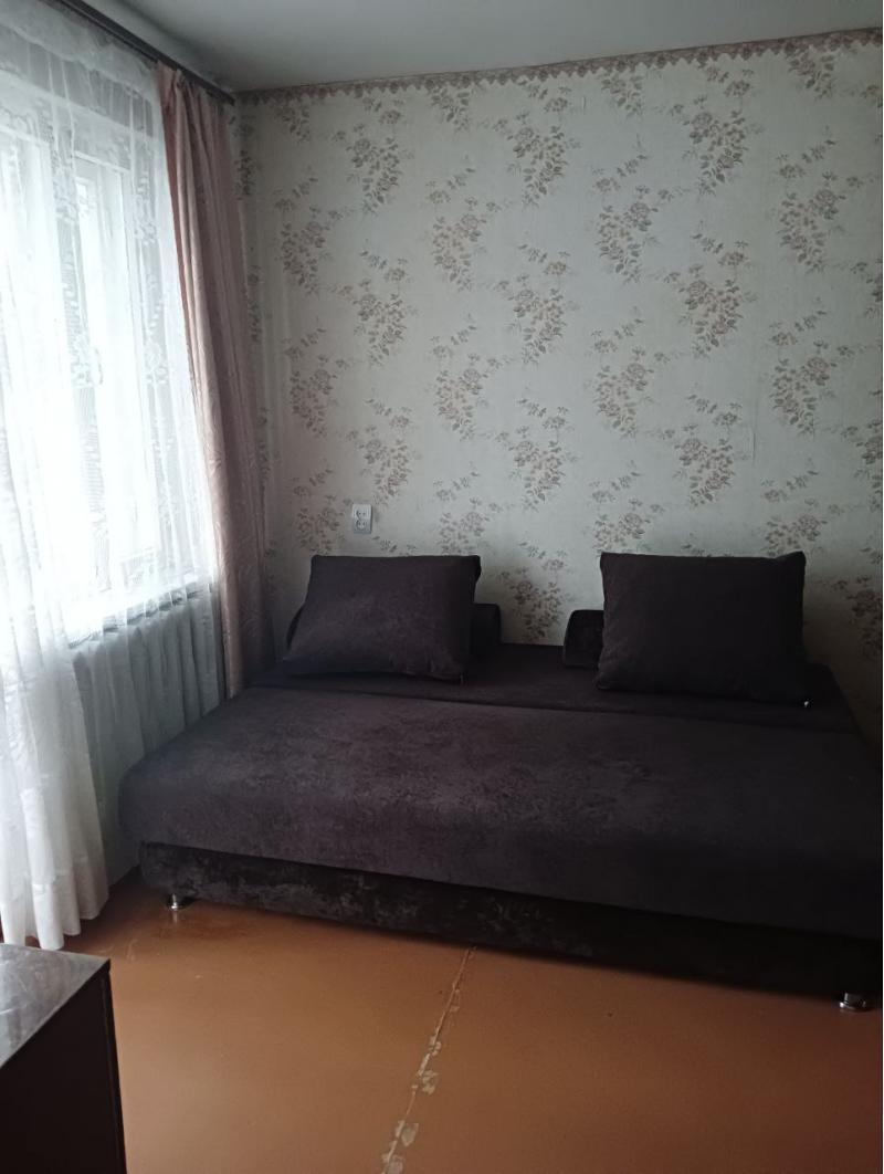 2-к квартира, 42 м2, 2/5 эт.