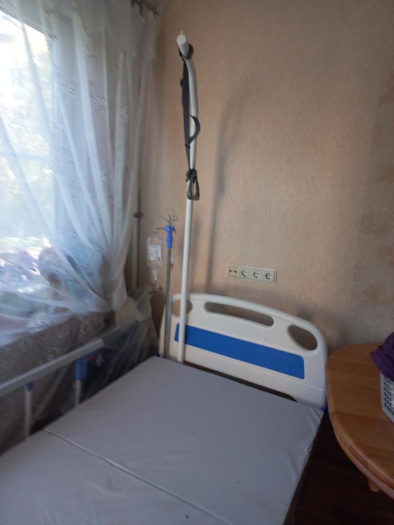Кровать для лежачих больных