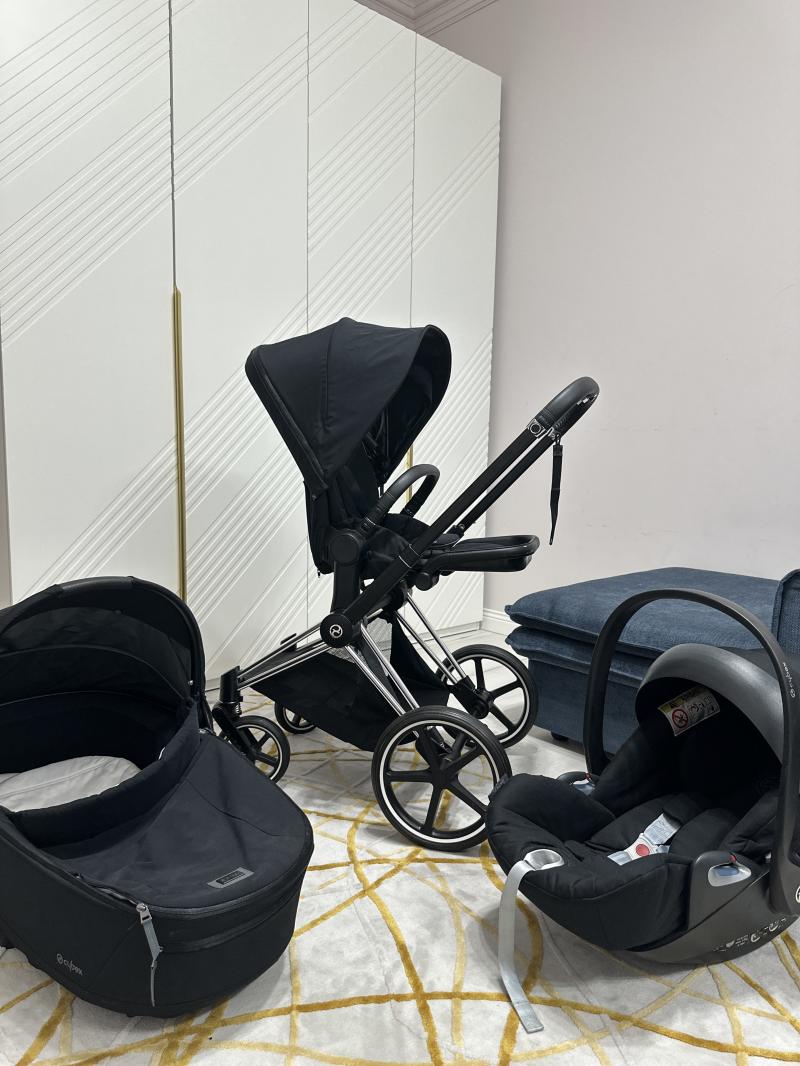  3  1 Cybex Priam IV