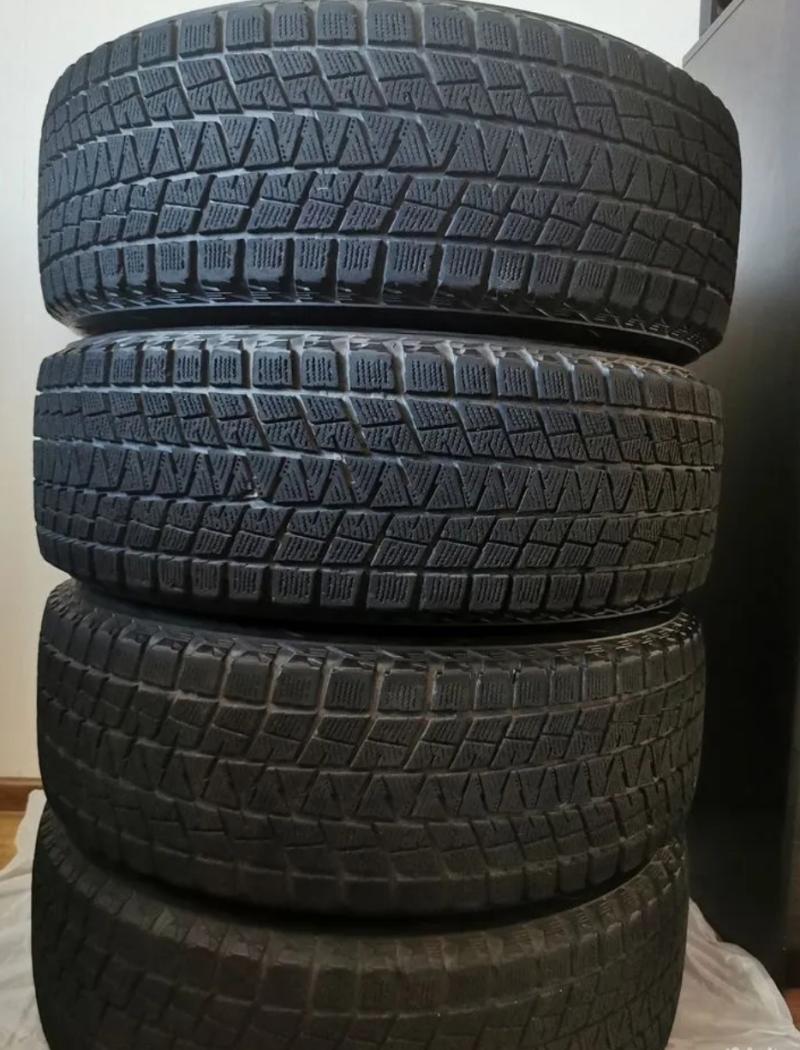Bridgestone Blizzak DM-V1 235/65 R17 108R. 4�����