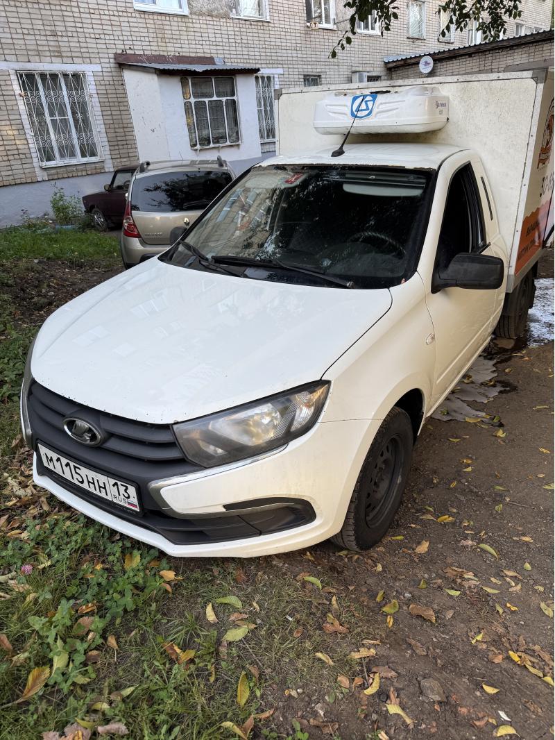 LADA GRANTA ���