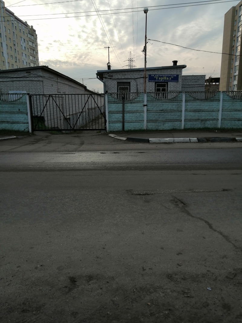 Продам кирпичный гараж