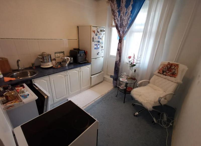 1-к квартира, 37 м2, 3/6 эт.