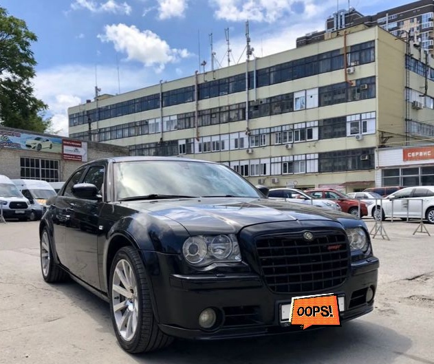 Chrysler 300C  SRT8  6.1AT