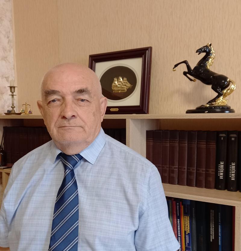 Помощь адвоката по уголовным и гражданским делам, а также в арбитражных судах.
