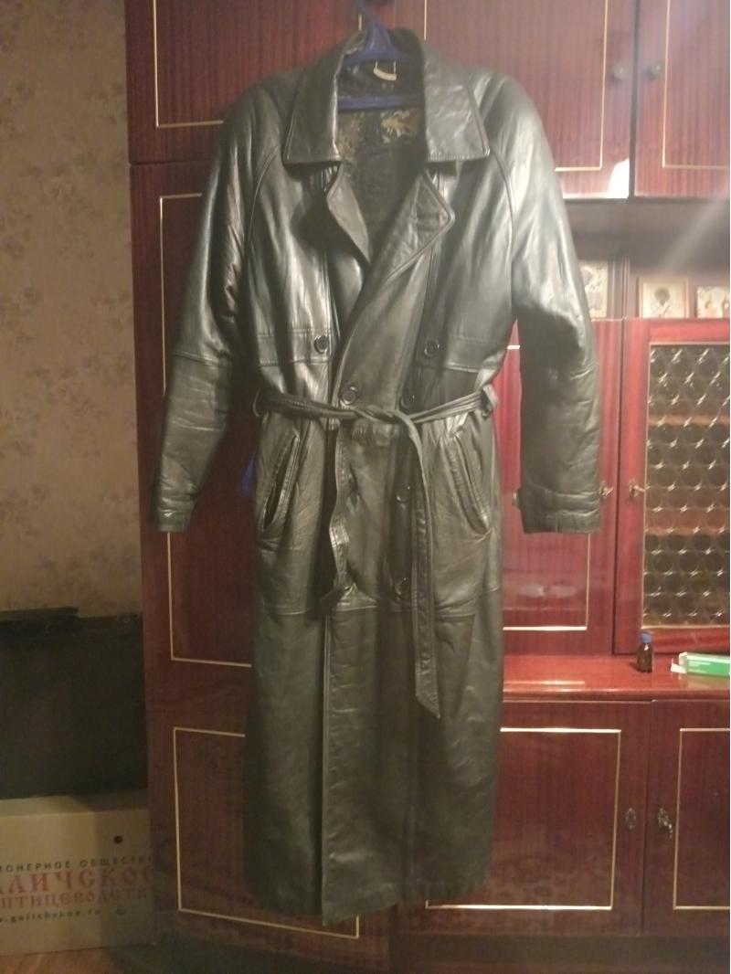 Кожаный плащ