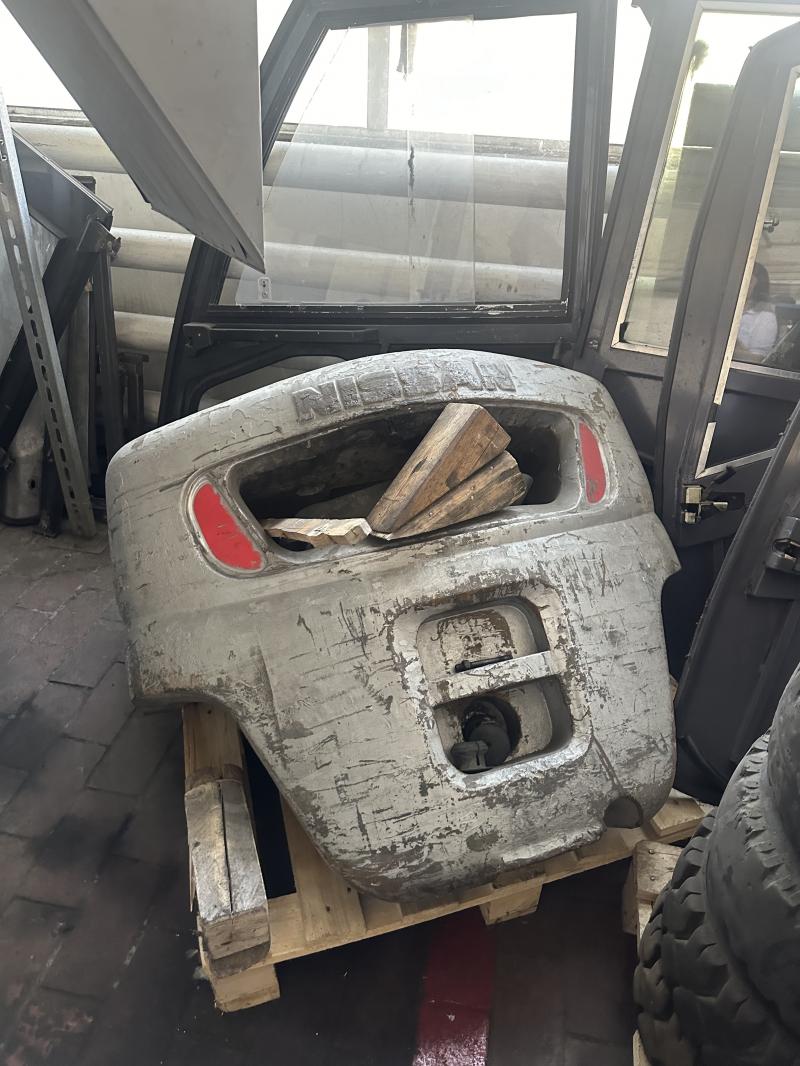 ПОГРУЗЧИК NISSAN YL022A25U