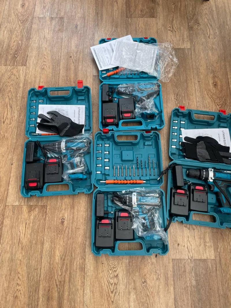 супер шуруповерт makita