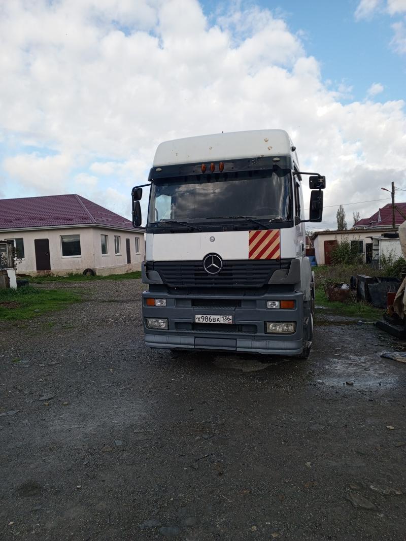 Mercedes  Axor 6x2