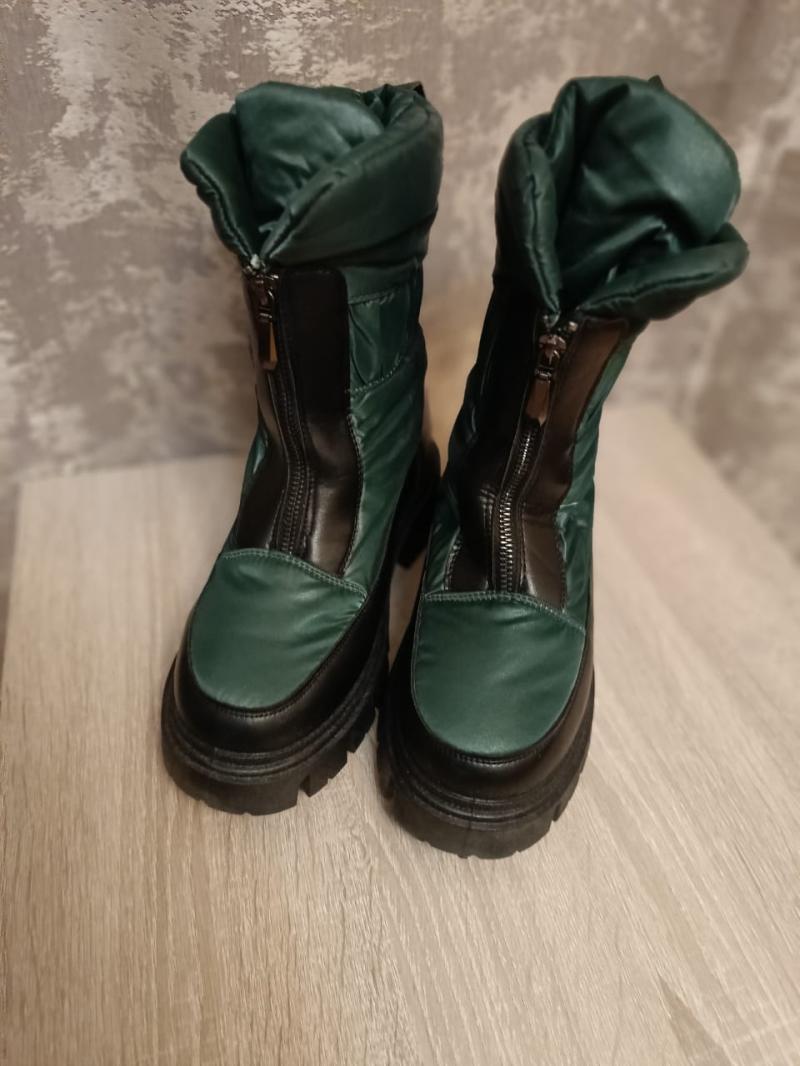 Женские зимние дутики