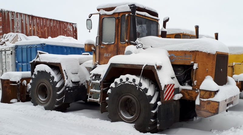 Бульдозер Кировец К-702МБА-01-БКУ