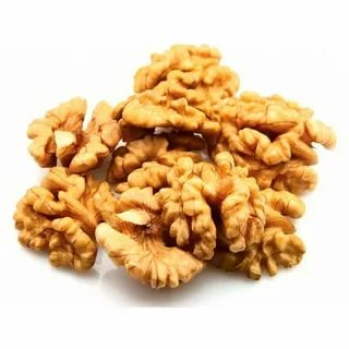 Продам Грецкий. Орех бабочка белая