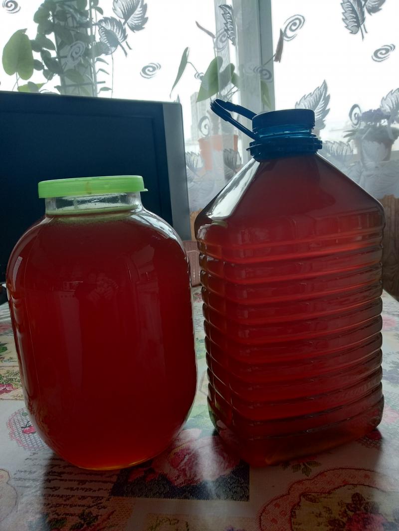 Мёд натуральный высокого качества, 1кг - 555 руб.