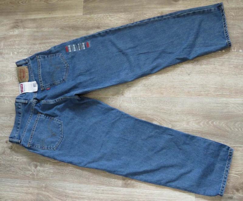  levi strauss relaxed fit 550 W34 L32