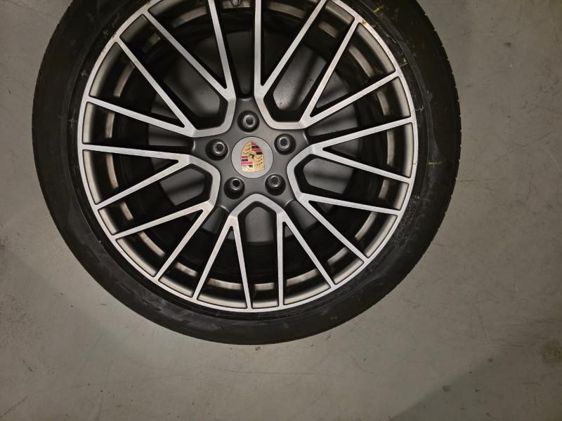 Porsche Cayenne, 2023