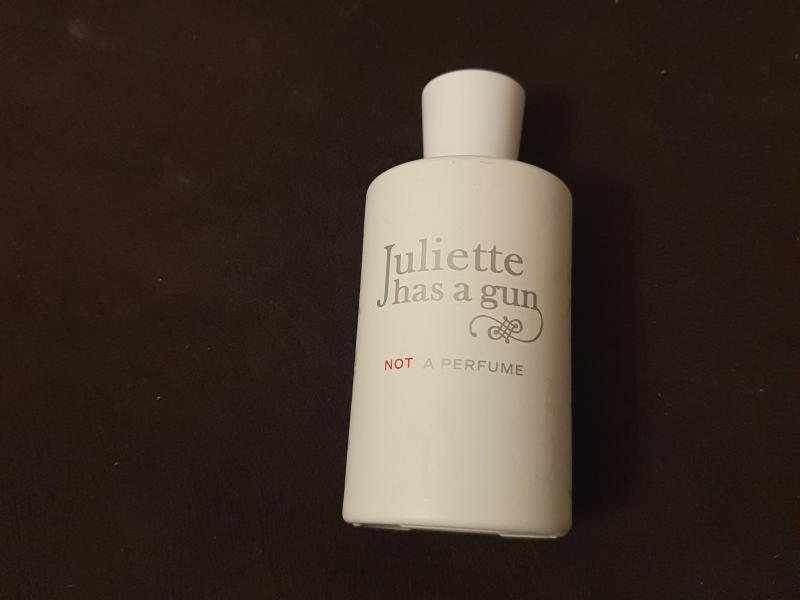 Juliette has a gun not a perfume