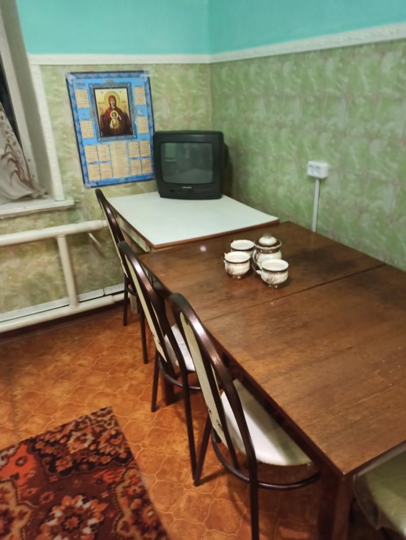 2-к квартира, 40 м2, 2/2 эт.