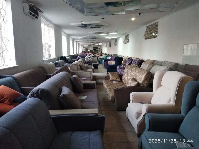 , ,    2000 .,  / -  10  ..