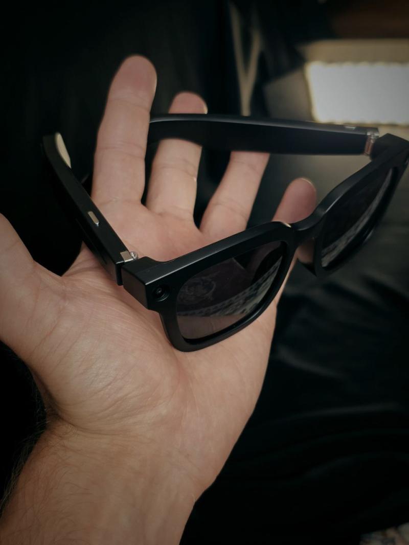 ���� � ������� Ray-Ban