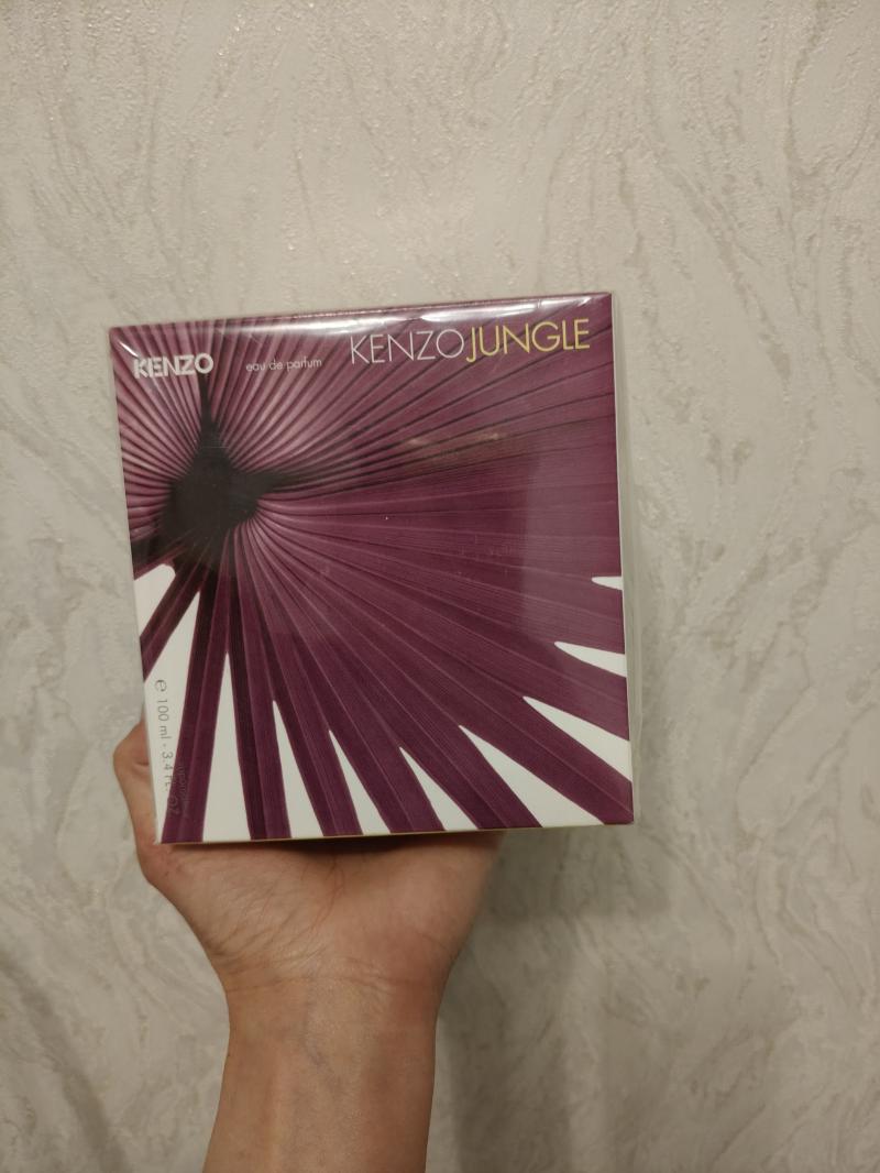������ Kenzo Jungle